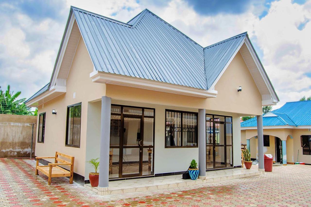 Wanyama B&B Аруша Екстериор снимка